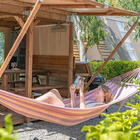 Casa Dei Prati Village Camping *